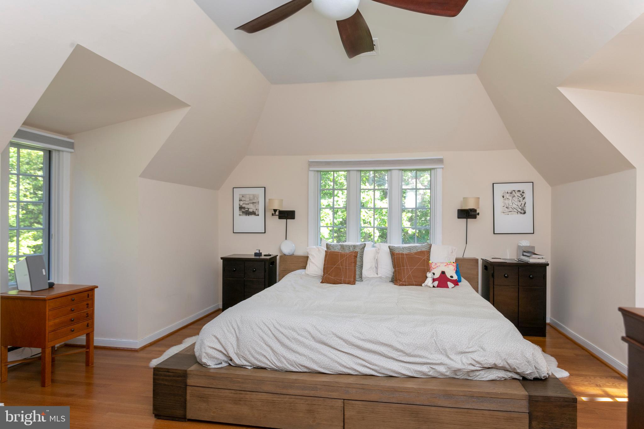 1051 Mill Rd Circle Jenkintown, PA 19046 - Photo 24 of 41 Master Bedroom