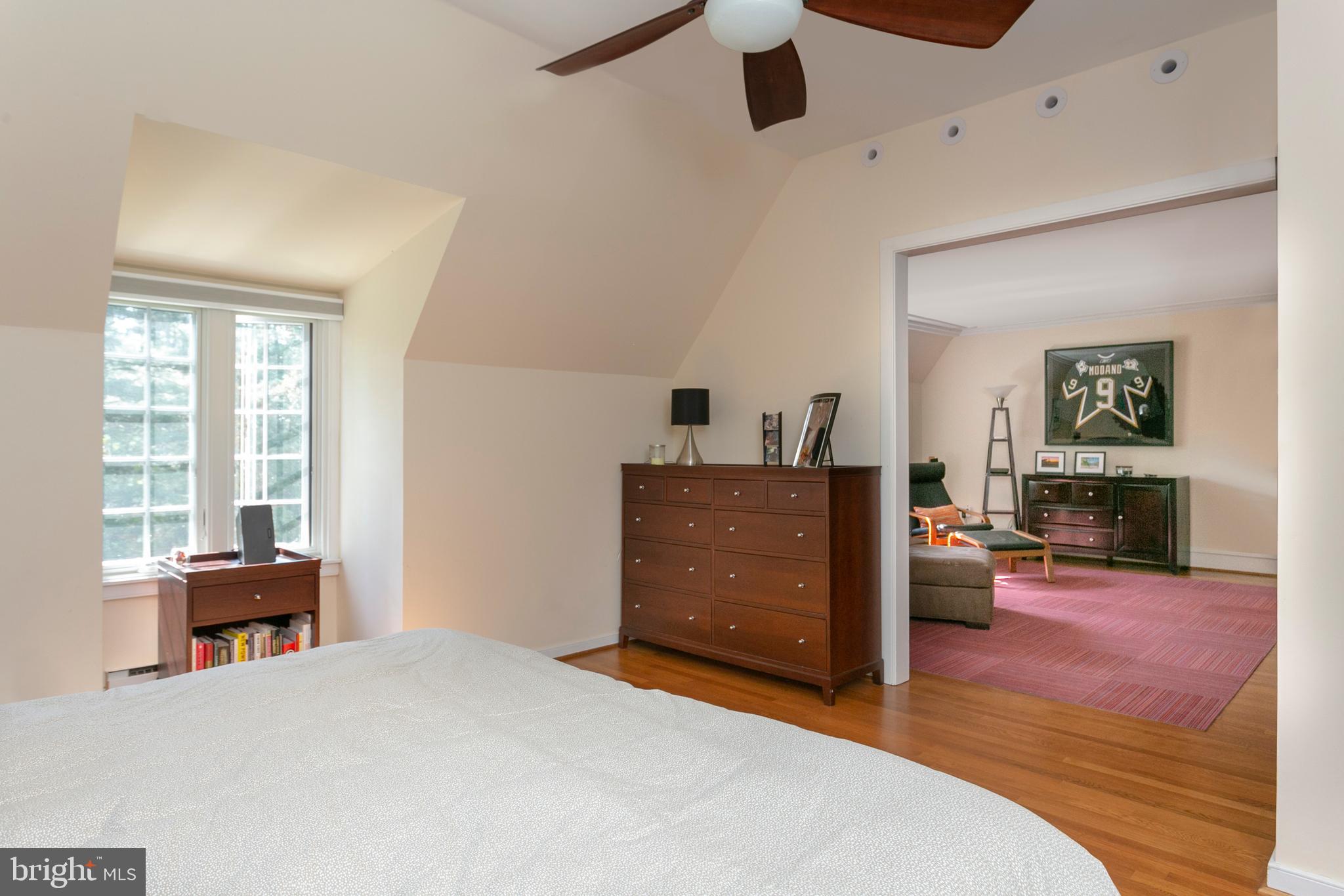 1051 Mill Rd Circle Jenkintown, PA 19046 - Photo 25 of 41 Master Bedroom