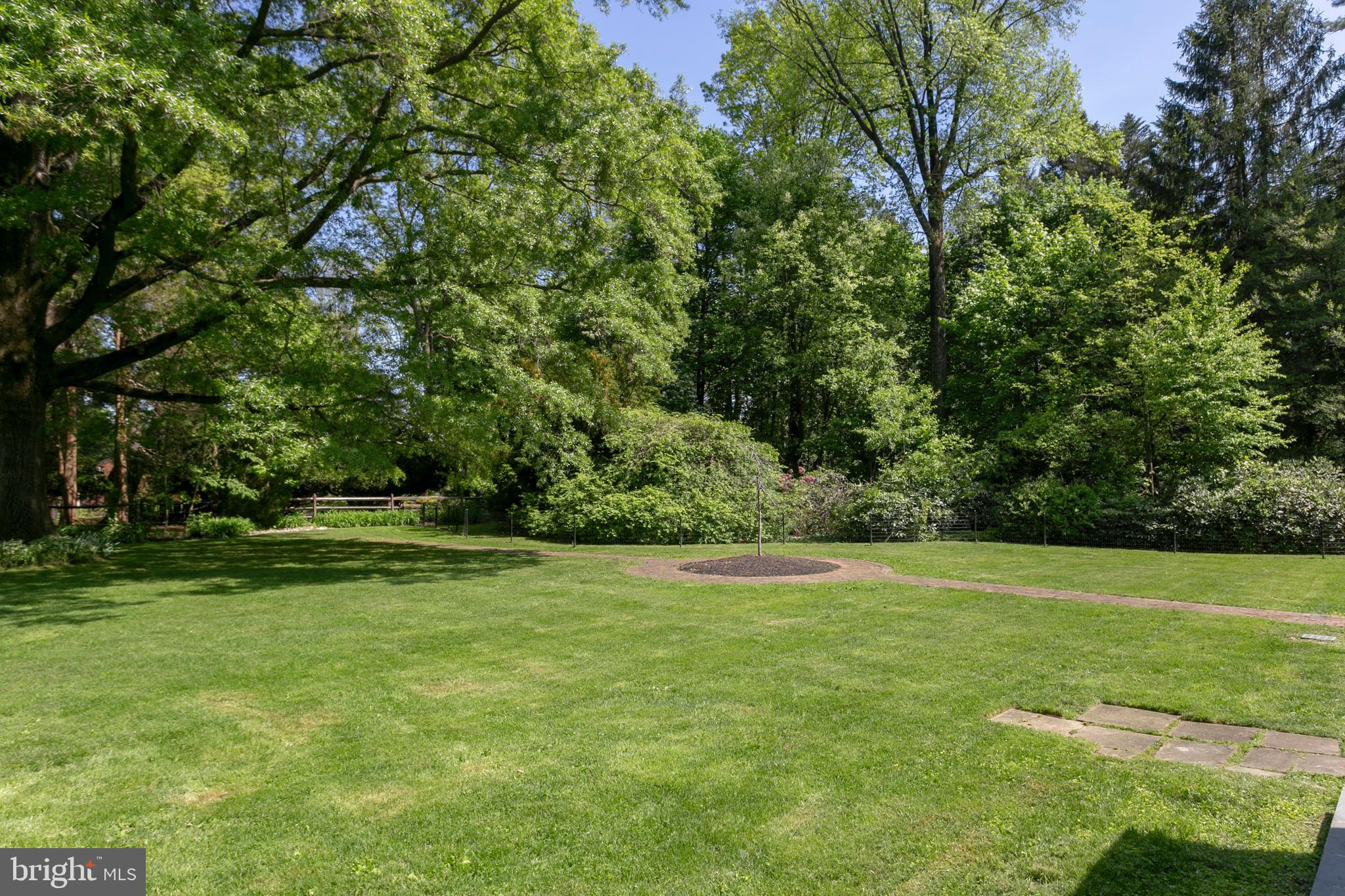 1051 Mill Rd Circle Jenkintown, PA 19046 - Photo 39 of 41 Exterior Back