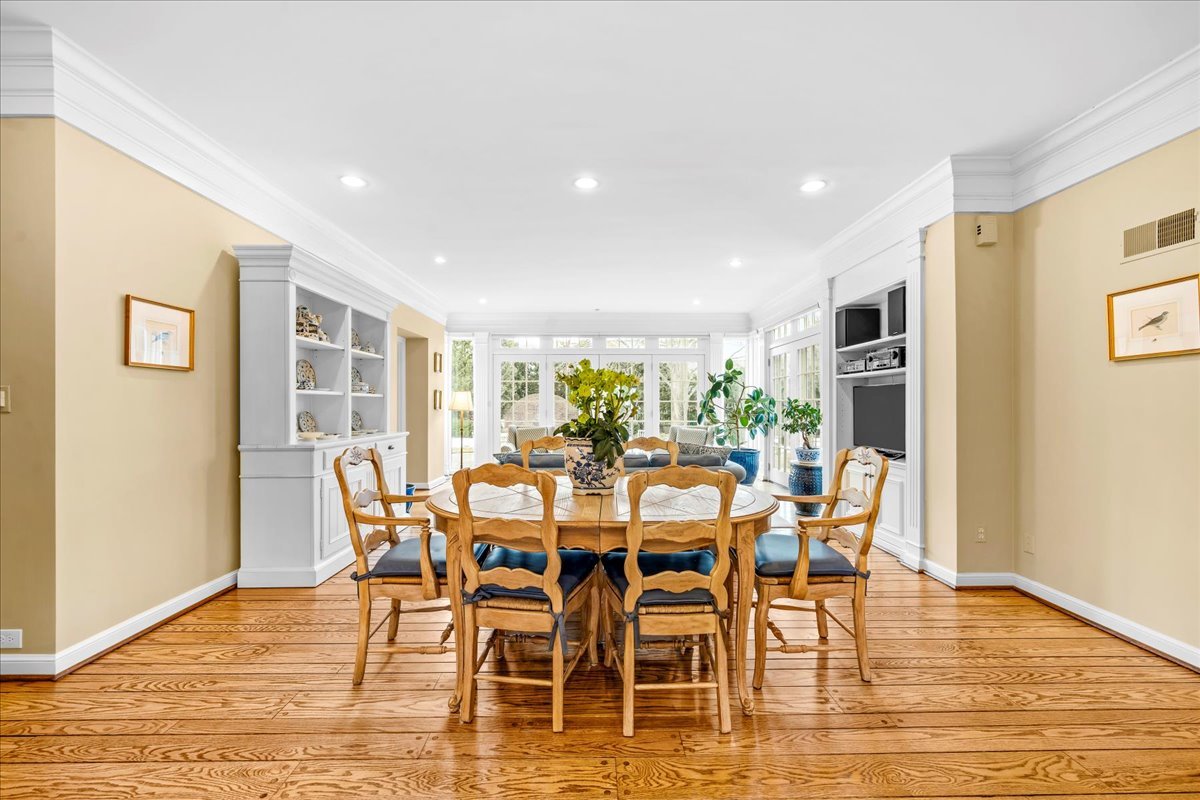 675 East Woodland Road Lake Forest, IL 60045 - Photo 14 of 46