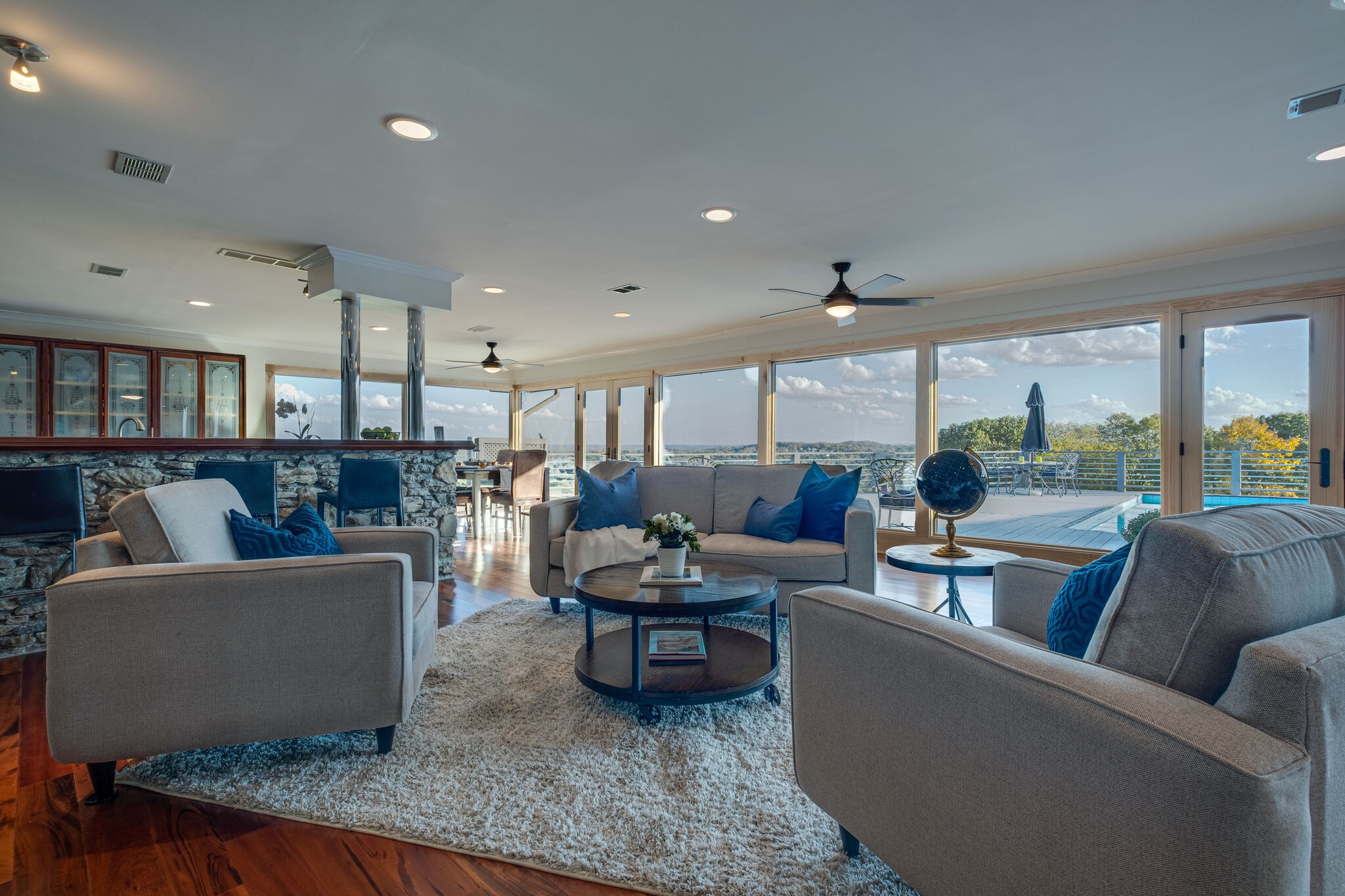 1338 Campbell Road Goodlettsville, TN 37072 - Photo 11 of 48 a living room with furniture and a large window