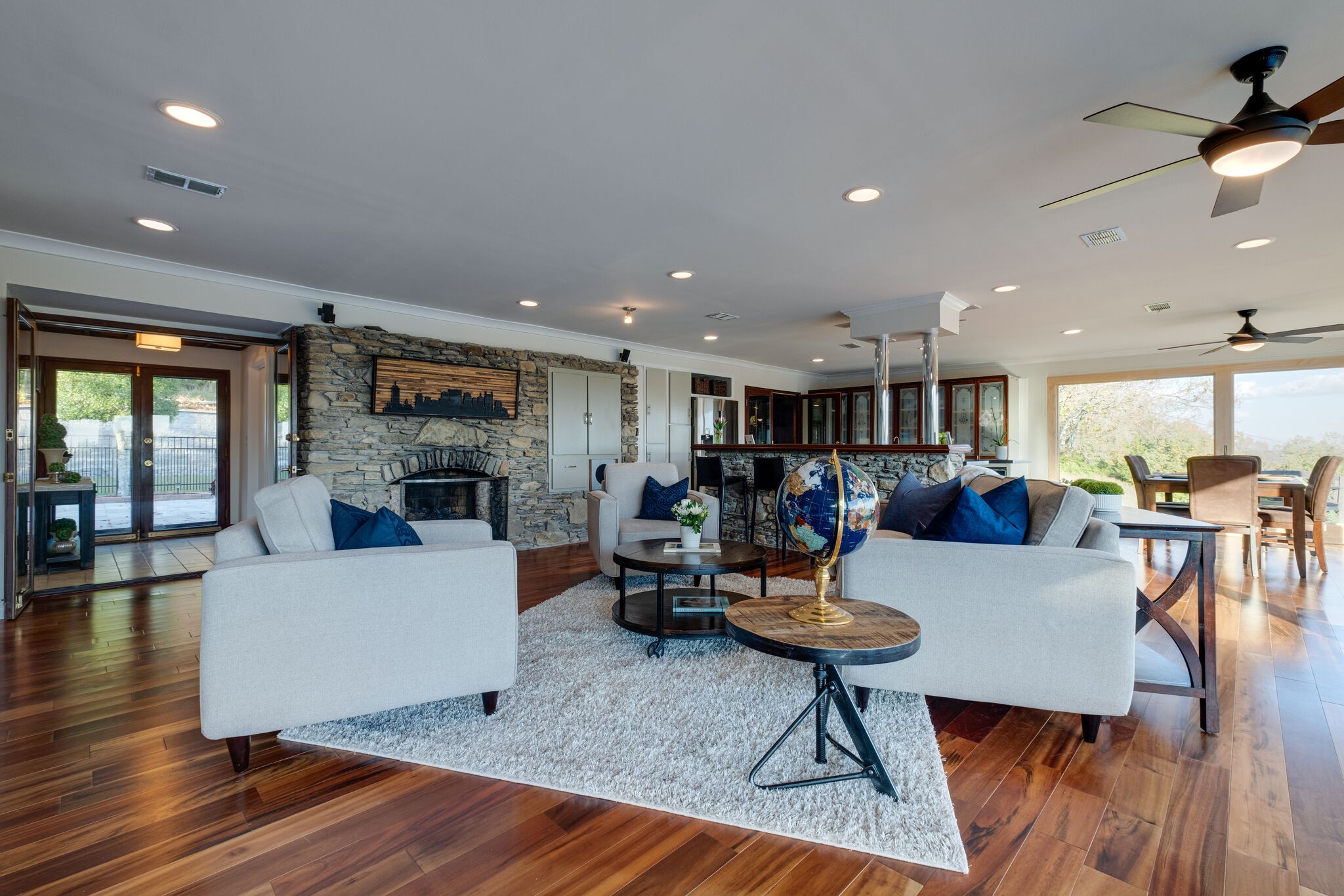 1338 Campbell Road Goodlettsville, TN 37072 - Photo 12 of 48 a living room with furniture and kitchen view