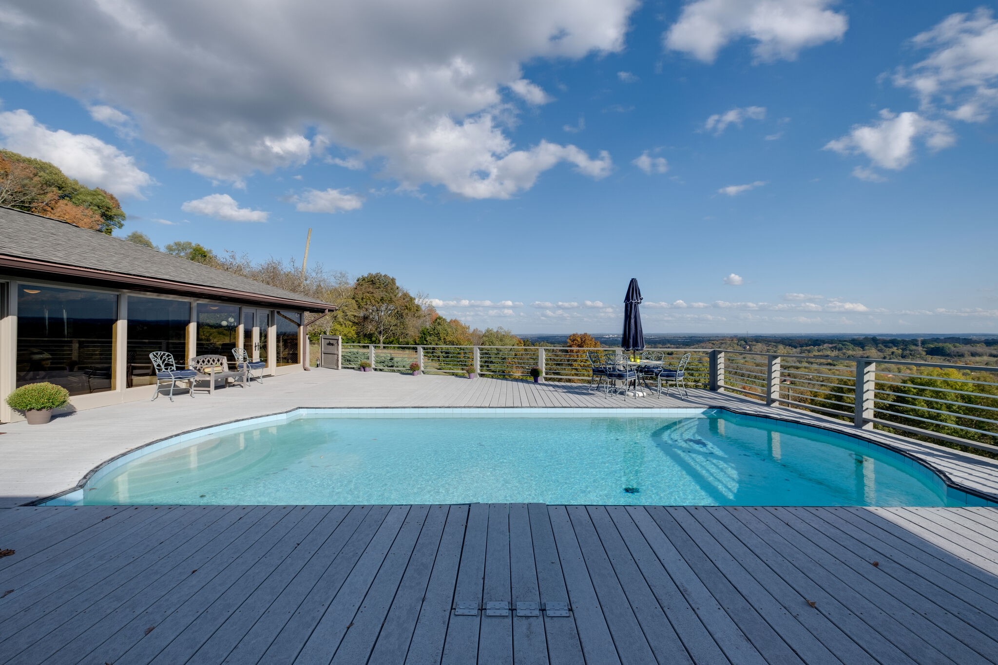 1338 Campbell Road Goodlettsville, TN 37072 - Photo 40 of 48 a view of a house with swimming pool and sitting area