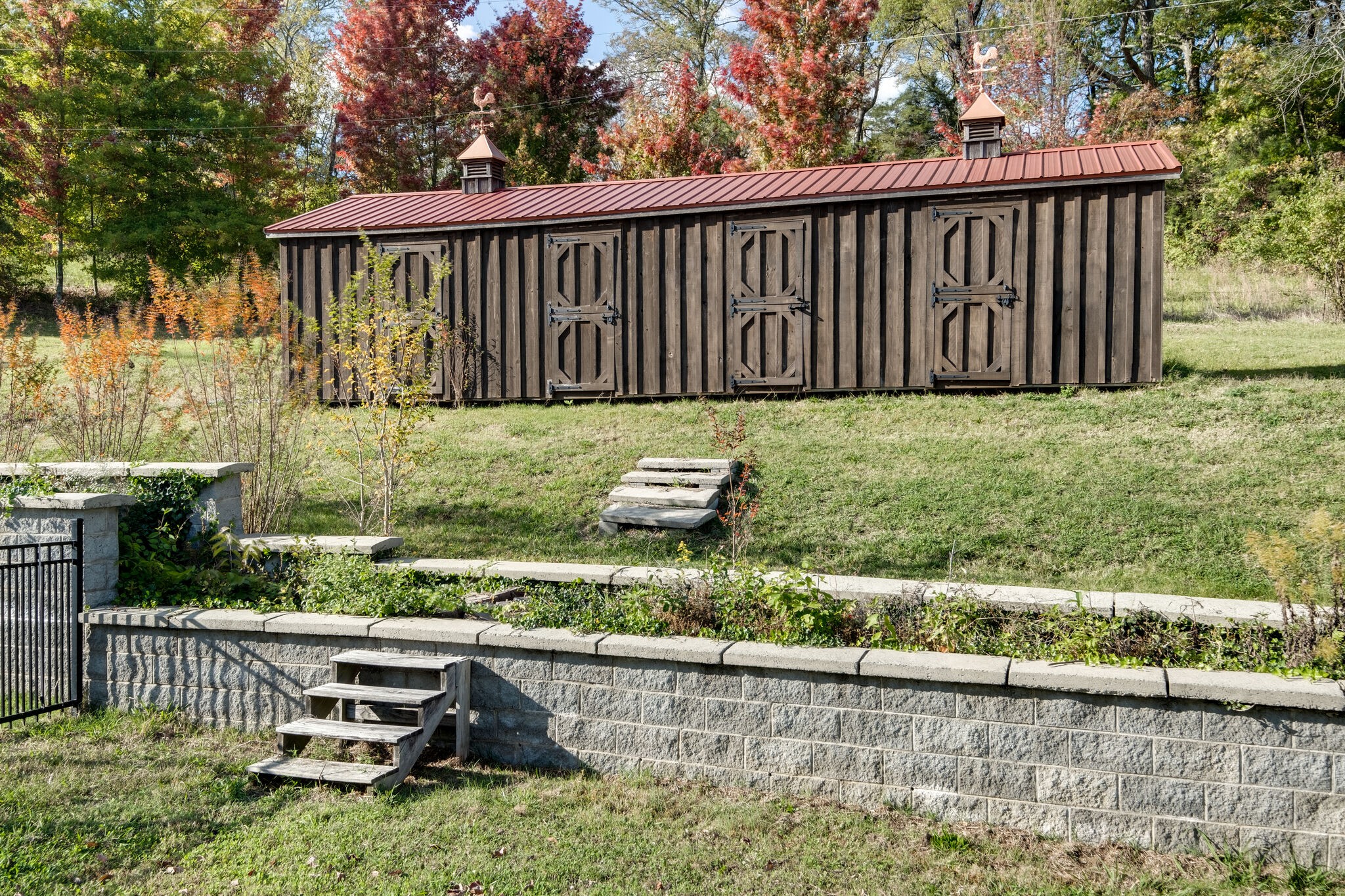 1338 Campbell Road Goodlettsville, TN 37072 - Photo 43 of 48 a view of backyard with deck and outdoor seating