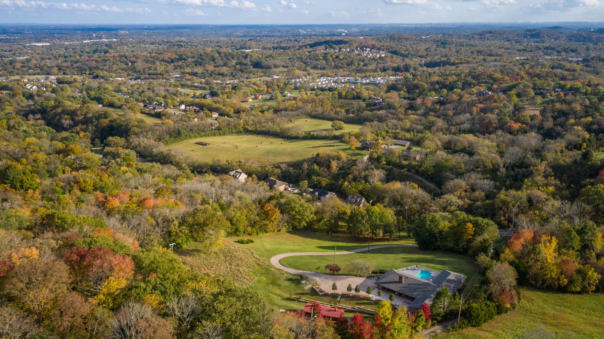 1338 Campbell Road Goodlettsville, TN 37072 - Photo 44 of 48 a view of a town with mountains in the background