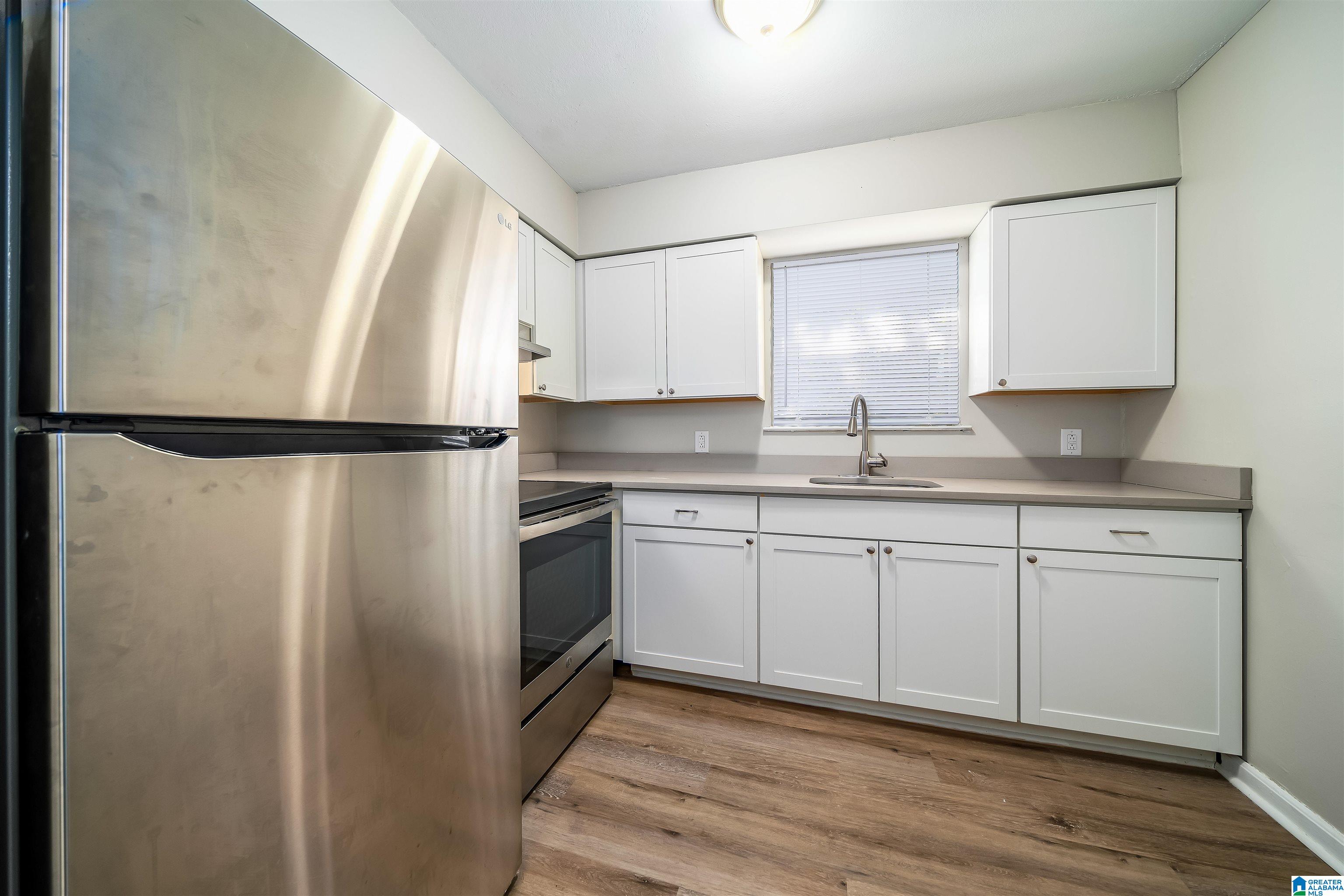 2524 18th Place South Birmingham, AL 35209 - Photo 9 of 17