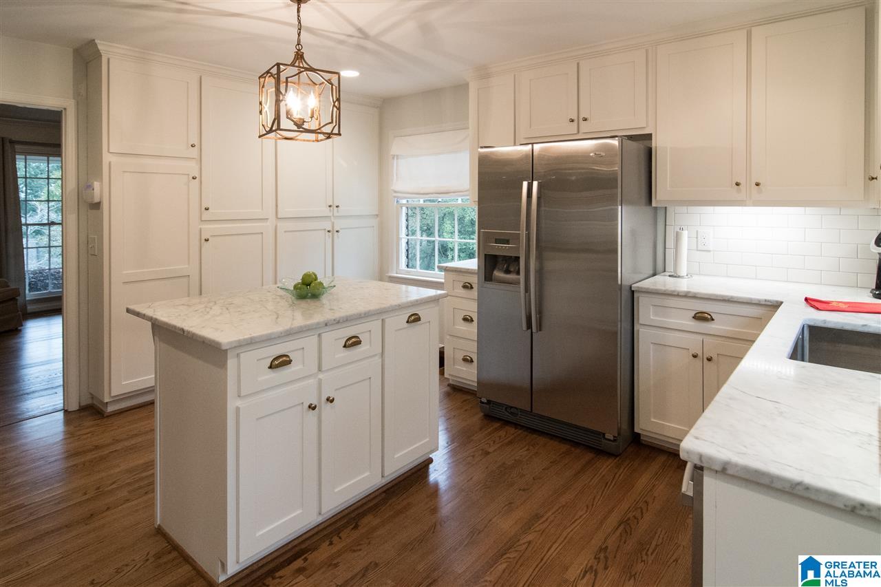 3728 Crestbrook Road Birmingham, AL 35223 - Photo 12 of 39