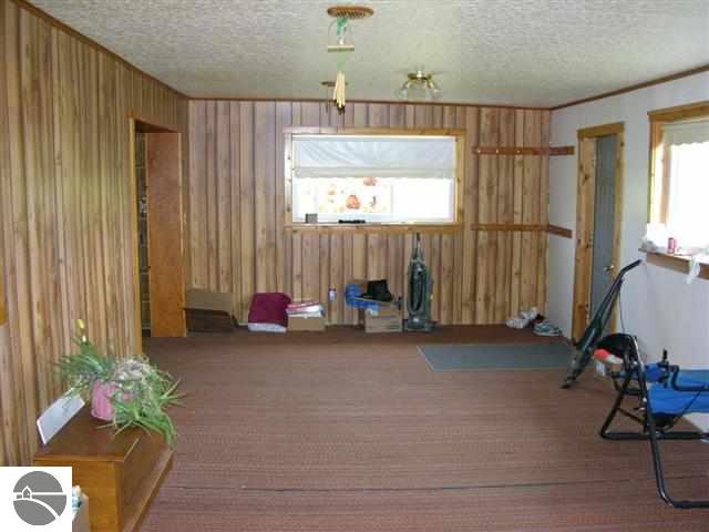 6293 Schell Road Buckley, MI 49620 - Photo 9 of 24 1728653-8.JPG