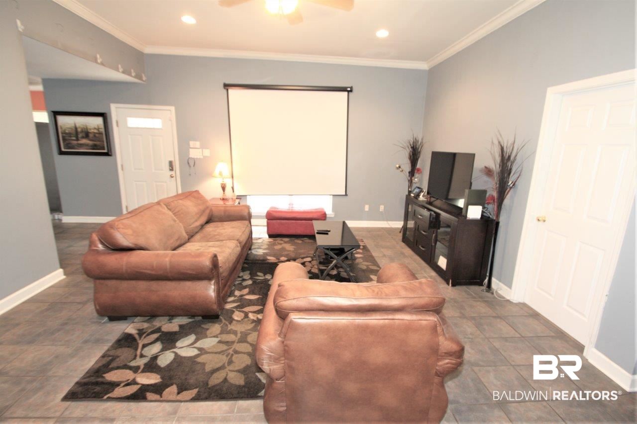 5900 McMurray Street Mobile, AL 36609 - Photo 3 of 19