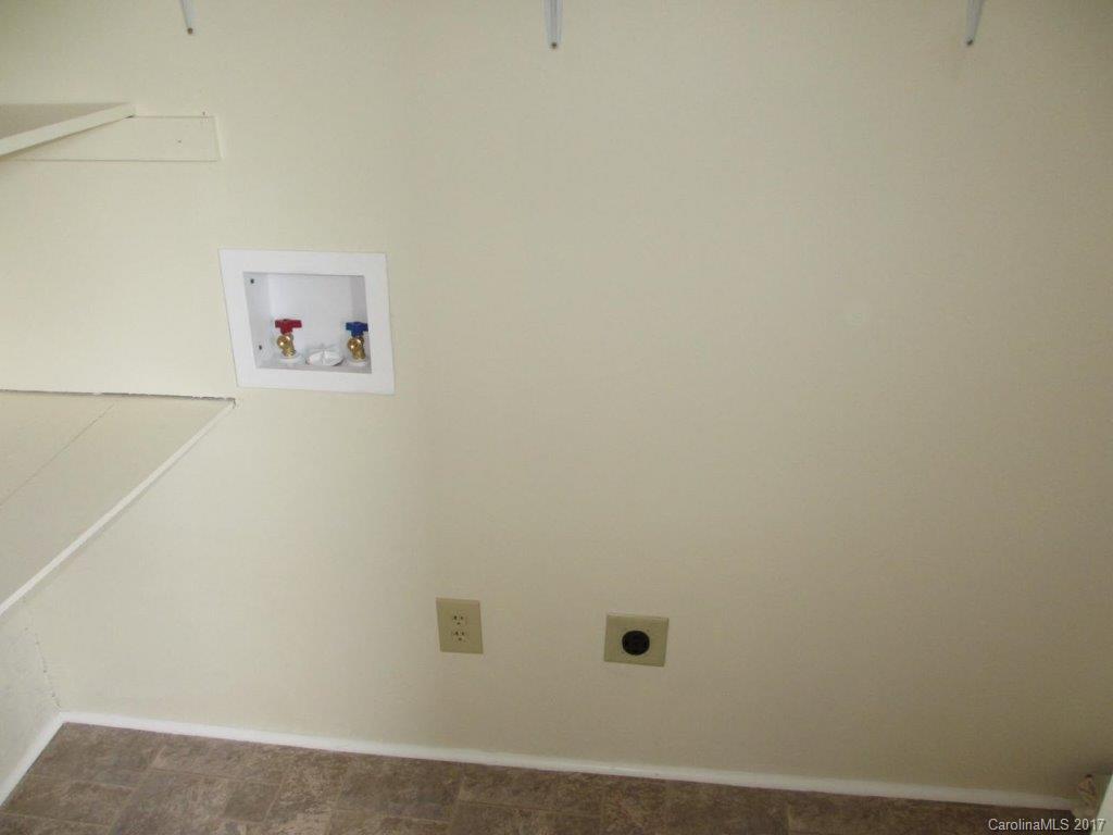 41 Bailey Road Candler, NC 28715 - Photo 11 of 24 Gallery Image 11