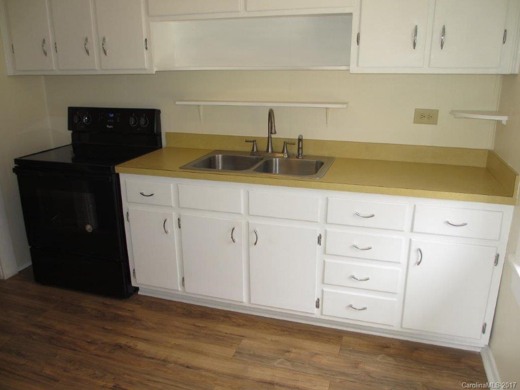 41 Bailey Road Candler, NC 28715 - Photo 17 of 24 Gallery Image 17