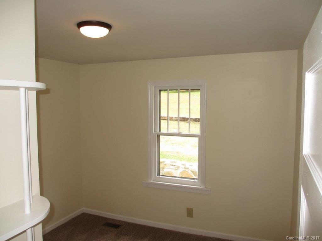 41 Bailey Road Candler, NC 28715 - Photo 7 of 24 Gallery Image 7