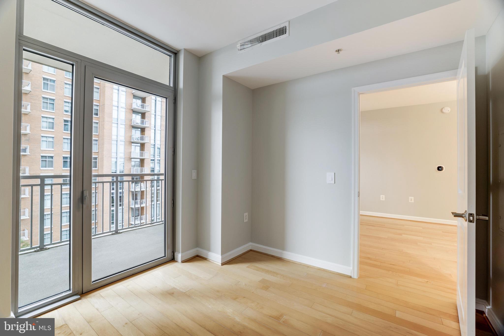 11990 Market Street, Unit 808 Reston, VA 20190 - Photo 22 of 33