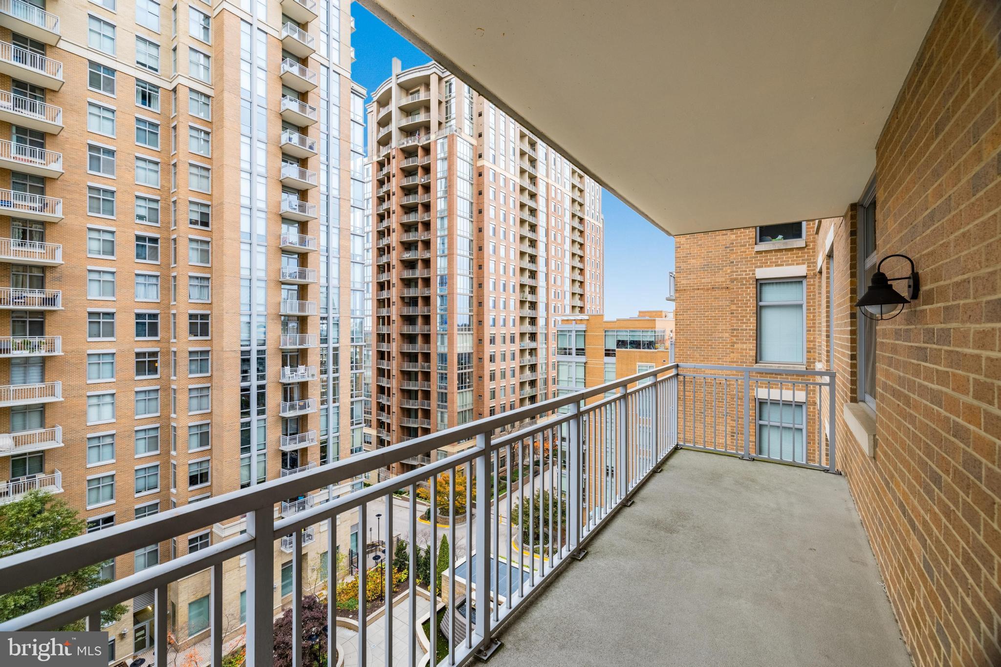 11990 Market Street, Unit 808 Reston, VA 20190 - Photo 30 of 33