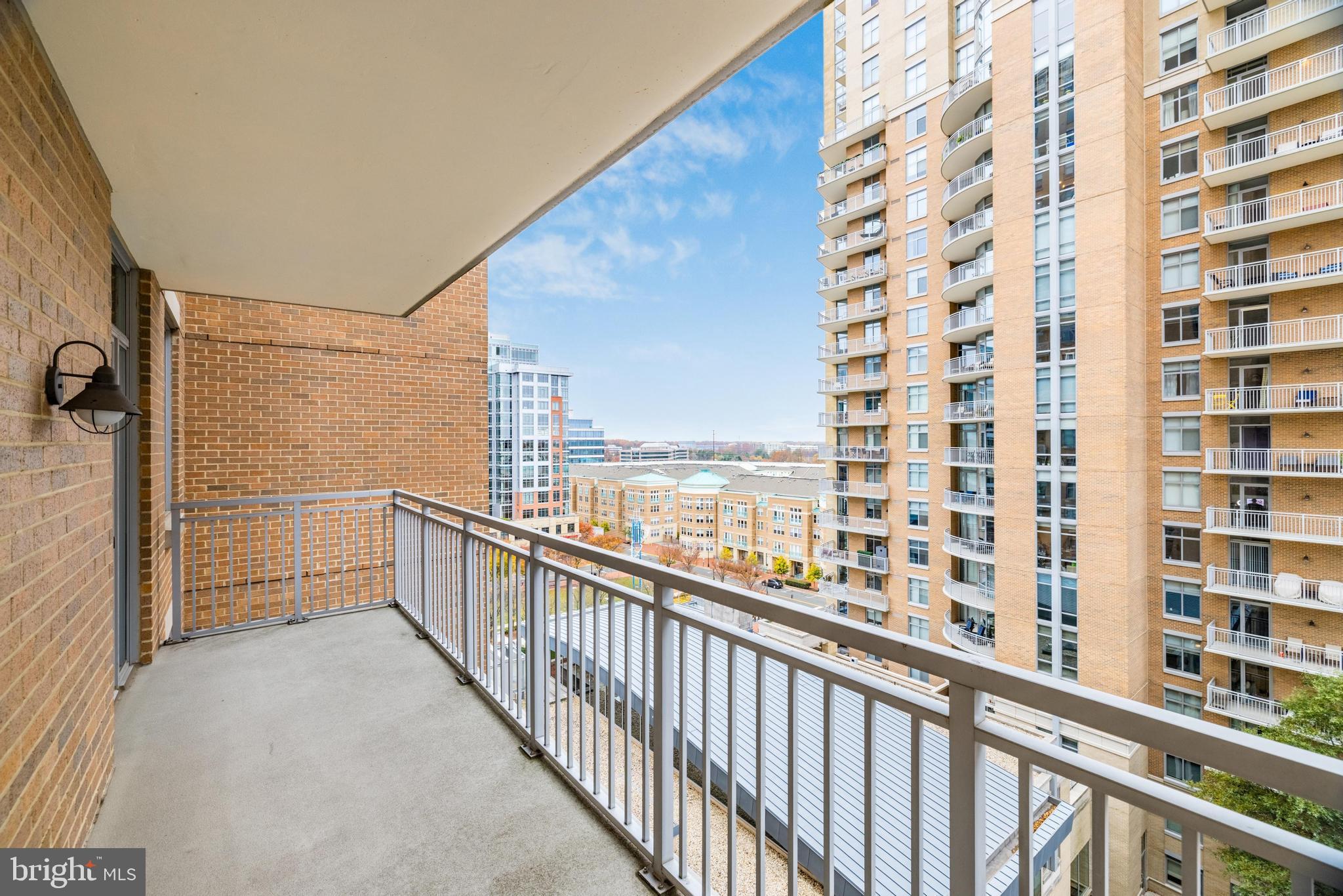 11990 Market Street, Unit 808 Reston, VA 20190 - Photo 31 of 33