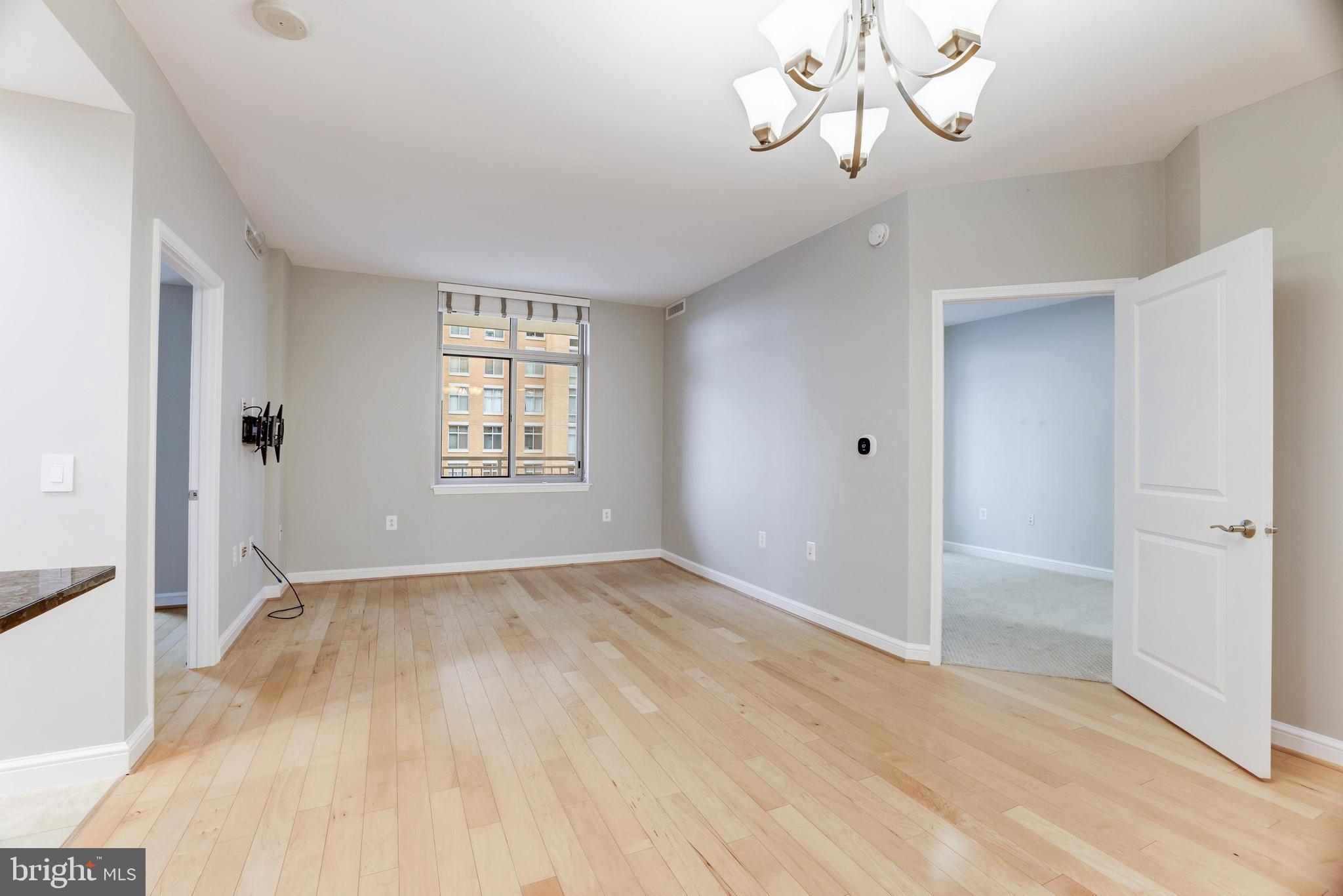 11990 Market Street, Unit 808 Reston, VA 20190 - Photo 9 of 33