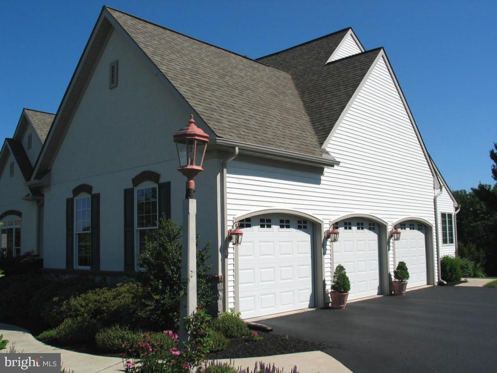 106 Ridgefield Way Lititz, PA 17543 - Photo 24 of 24