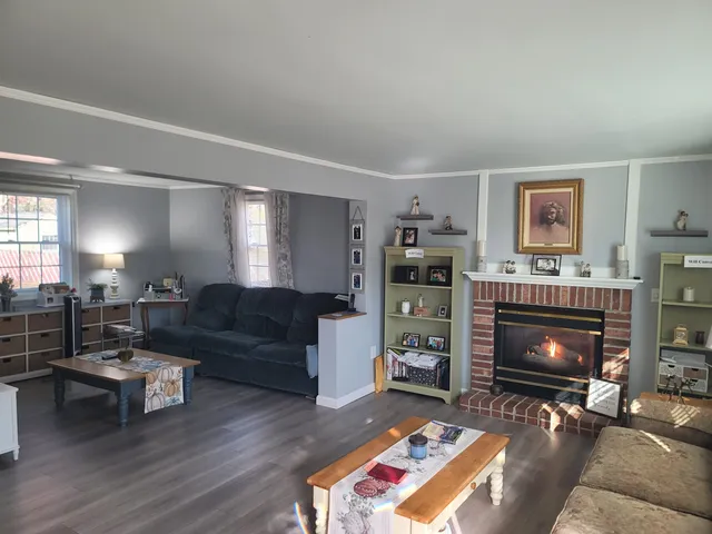 $565,000 | 27 General Pulaski Drive, Salem, NH 03079