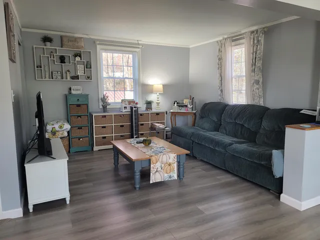 $565,000 | 27 General Pulaski Drive, Salem, NH 03079