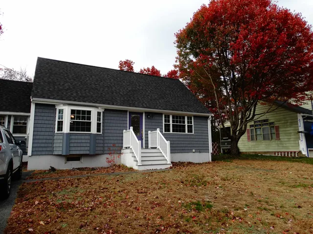 $565,000 | 27 General Pulaski Drive, Salem, NH 03079