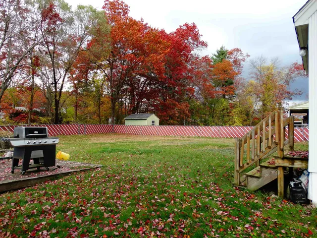 $575,000 | 27 General Pulaski Drive, Salem, NH 03079