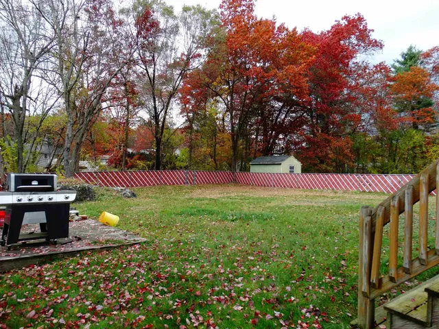 $575,000 | 27 General Pulaski Drive, Salem, NH 03079