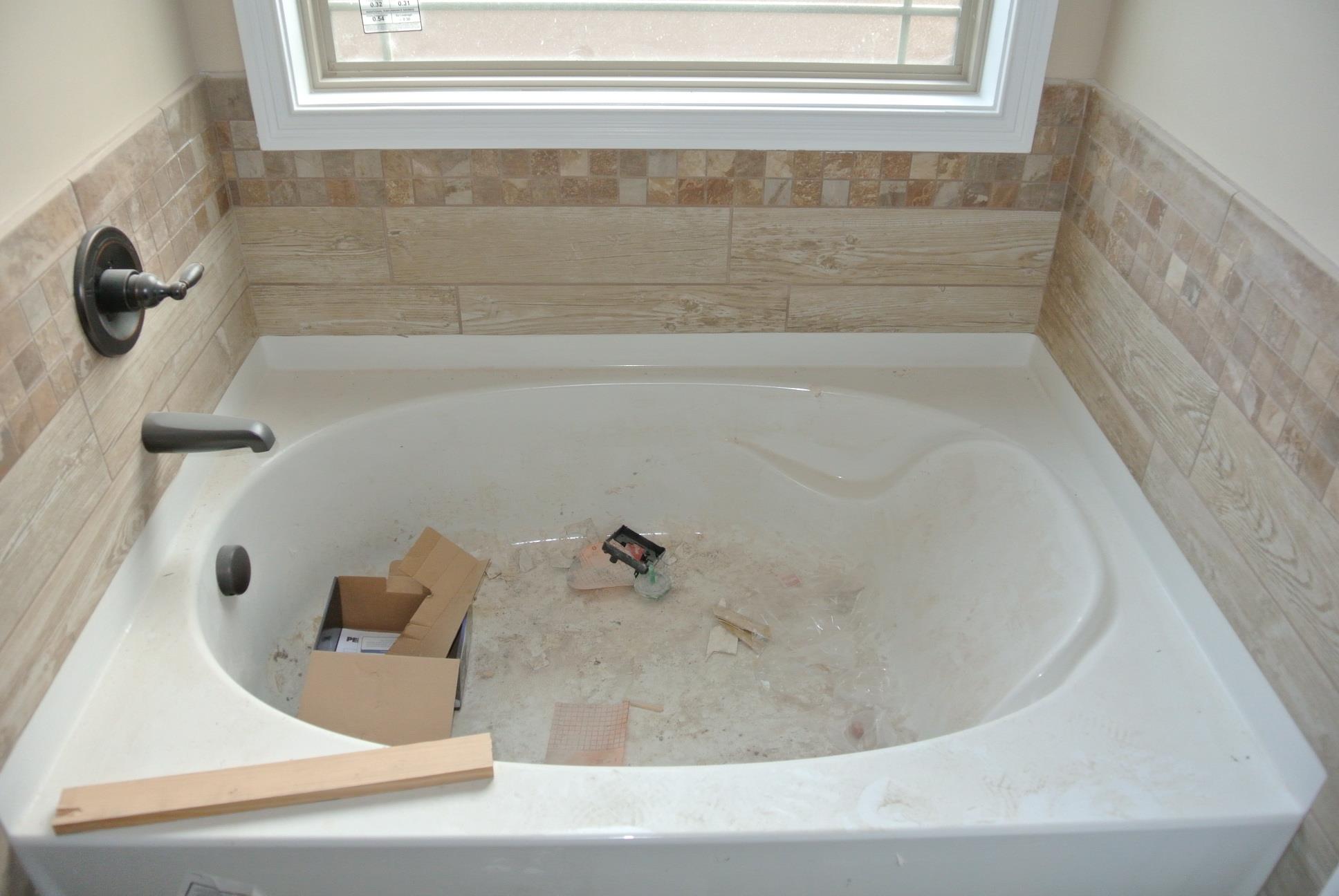 94 Rossview Road Clarksville, TN 37043 - Photo 12 of 18 Gallery Image 12
