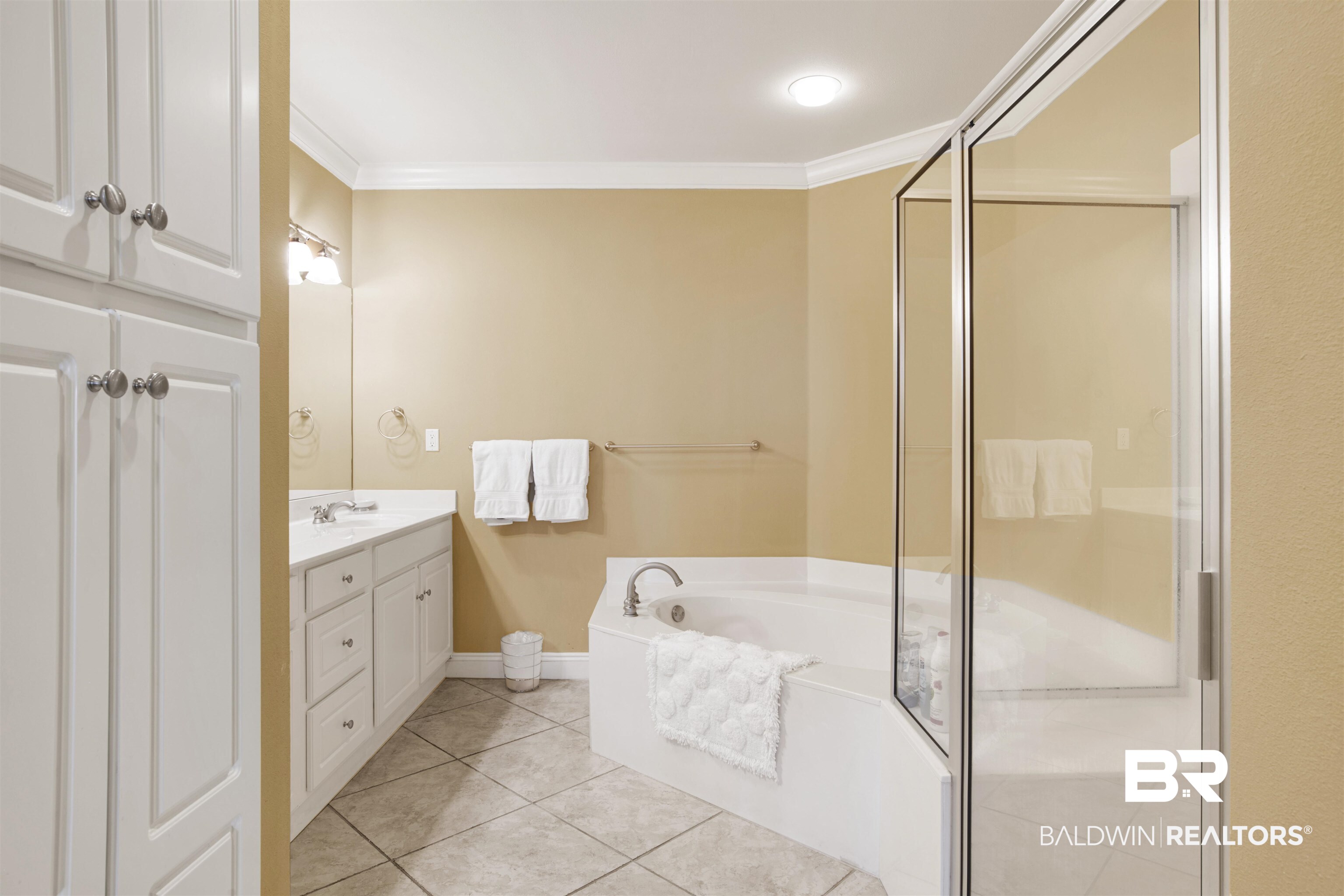 28250 Canal Road, Unit 803 Orange Beach, AL 36561 - Photo 13 of 36