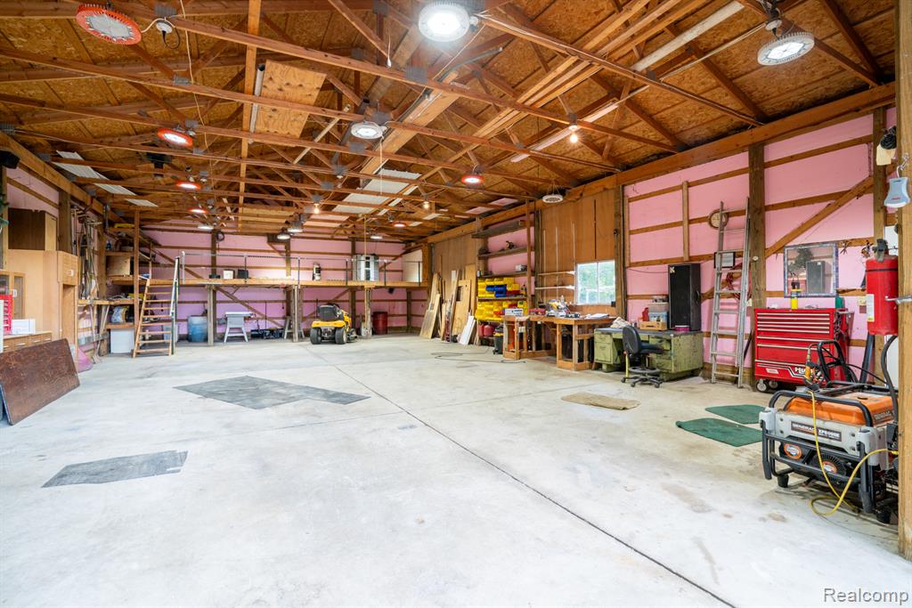 21601 Otter Road Belleville, MI 48111 - Photo 54 of 57 Gallery Image 54