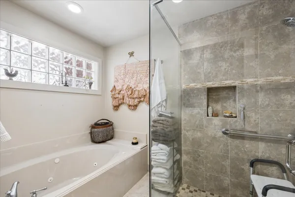 $785,000 | 2360 Gun And Rod Circle, Brenham, TX 77833