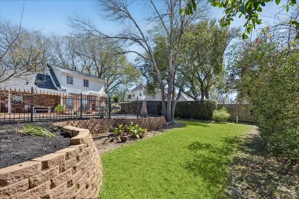 $785,000 | 2360 Gun And Rod Circle, Brenham, TX 77833