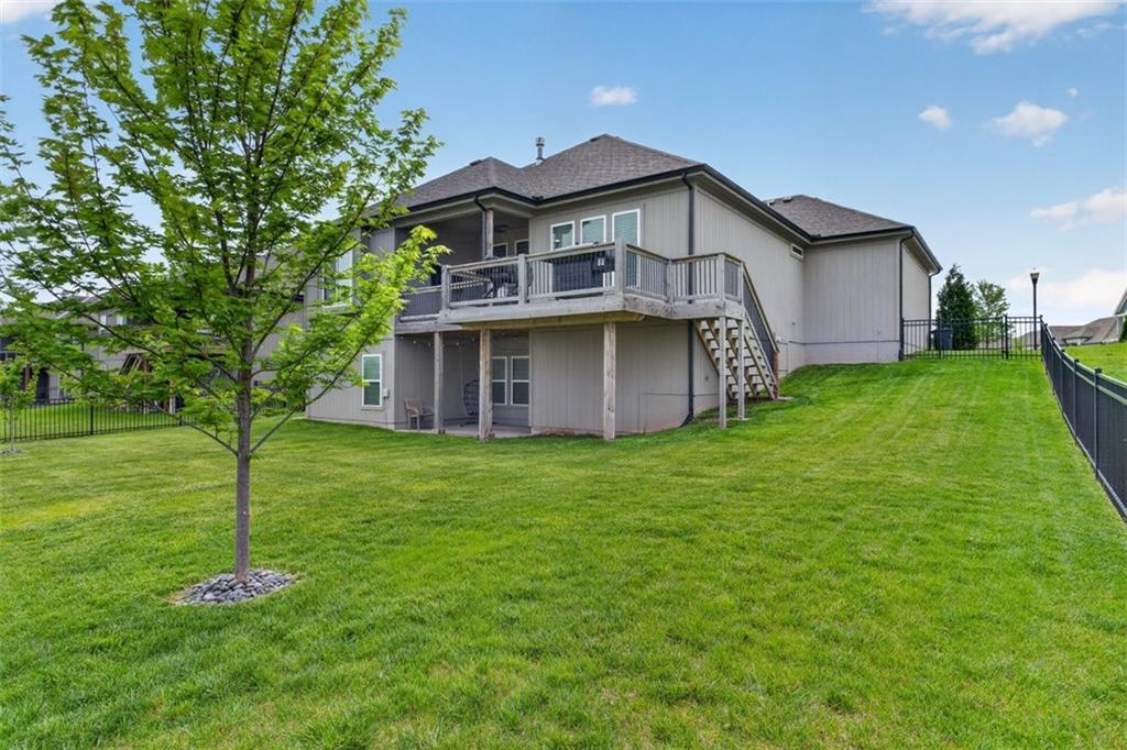 227 Southwest Eagles Ridge Drive Blue Springs, MO 64014 - Photo 48 of 50