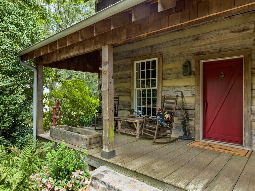 683 Duck Thurmond Road Dawsonville, GA 30534 - Photo 6 of 57