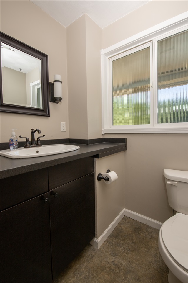 7627 East Rockton Road Roscoe, IL 61073 - Photo 13 of 39 Gallery Image 13