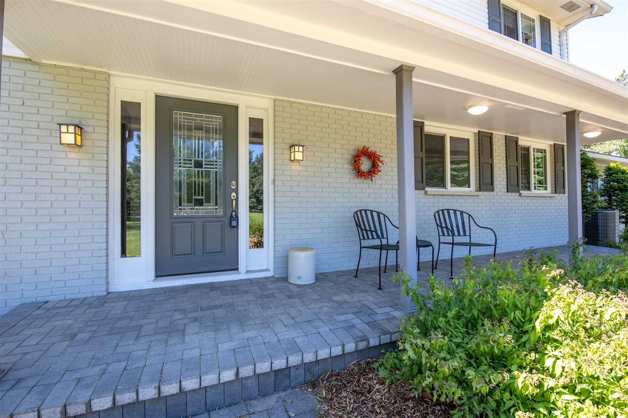 7627 East Rockton Road Roscoe, IL 61073 - Photo 2 of 39 Gallery Image 2