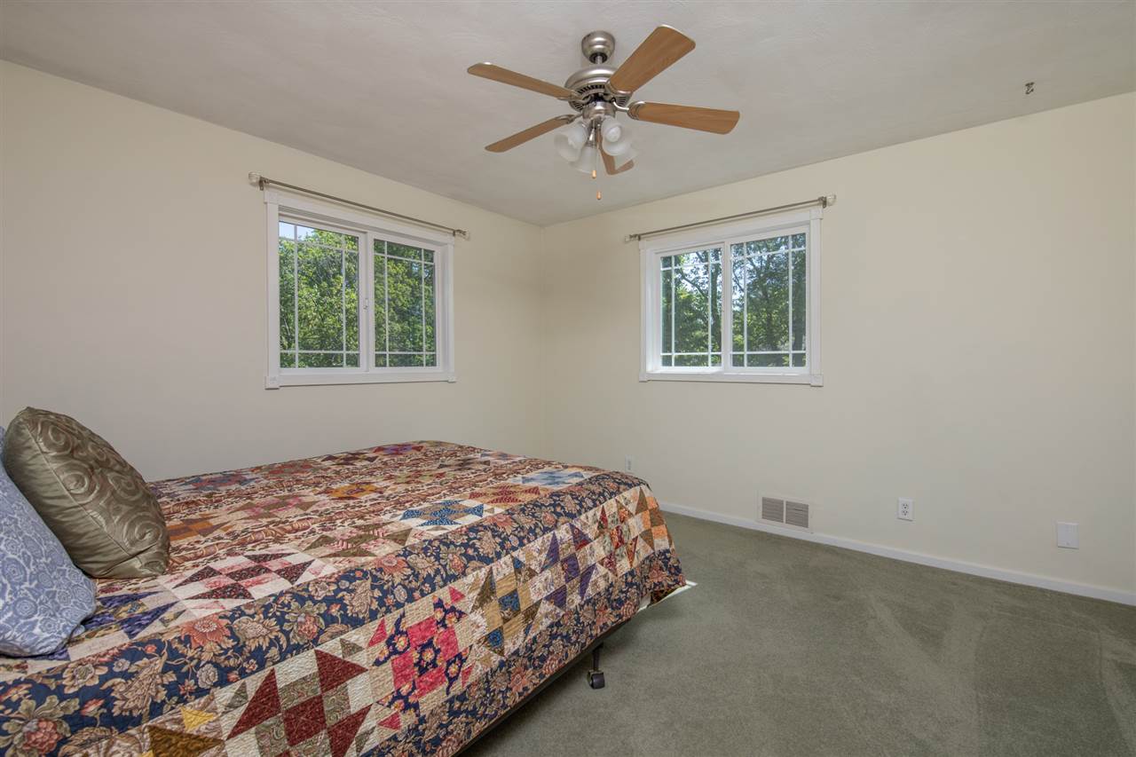 7627 East Rockton Road Roscoe, IL 61073 - Photo 23 of 39 Gallery Image 23
