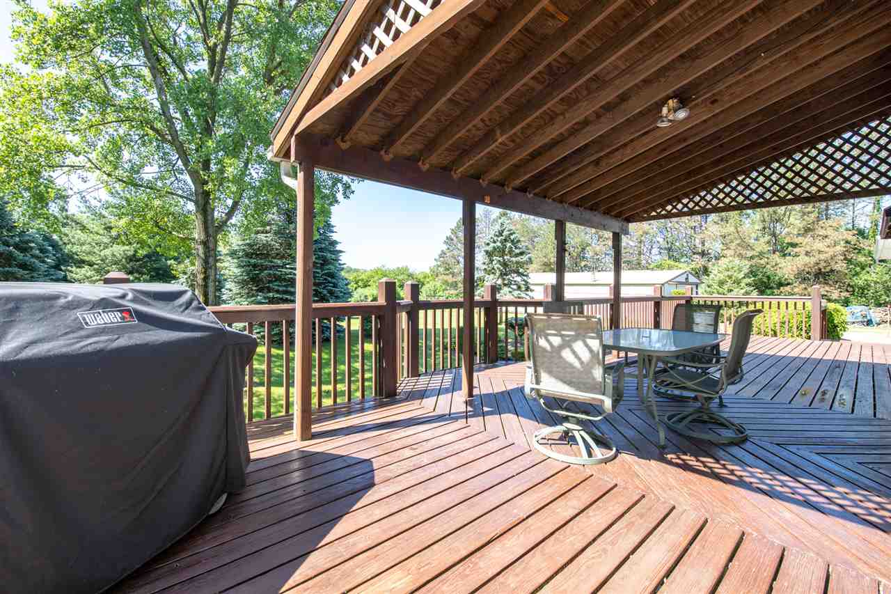 7627 East Rockton Road Roscoe, IL 61073 - Photo 30 of 39 Gallery Image 30