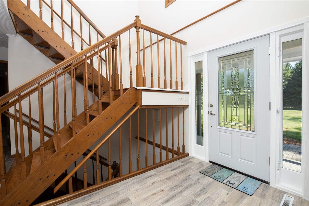 7627 East Rockton Road Roscoe, IL 61073 - Photo 3 of 39 Gallery Image 3