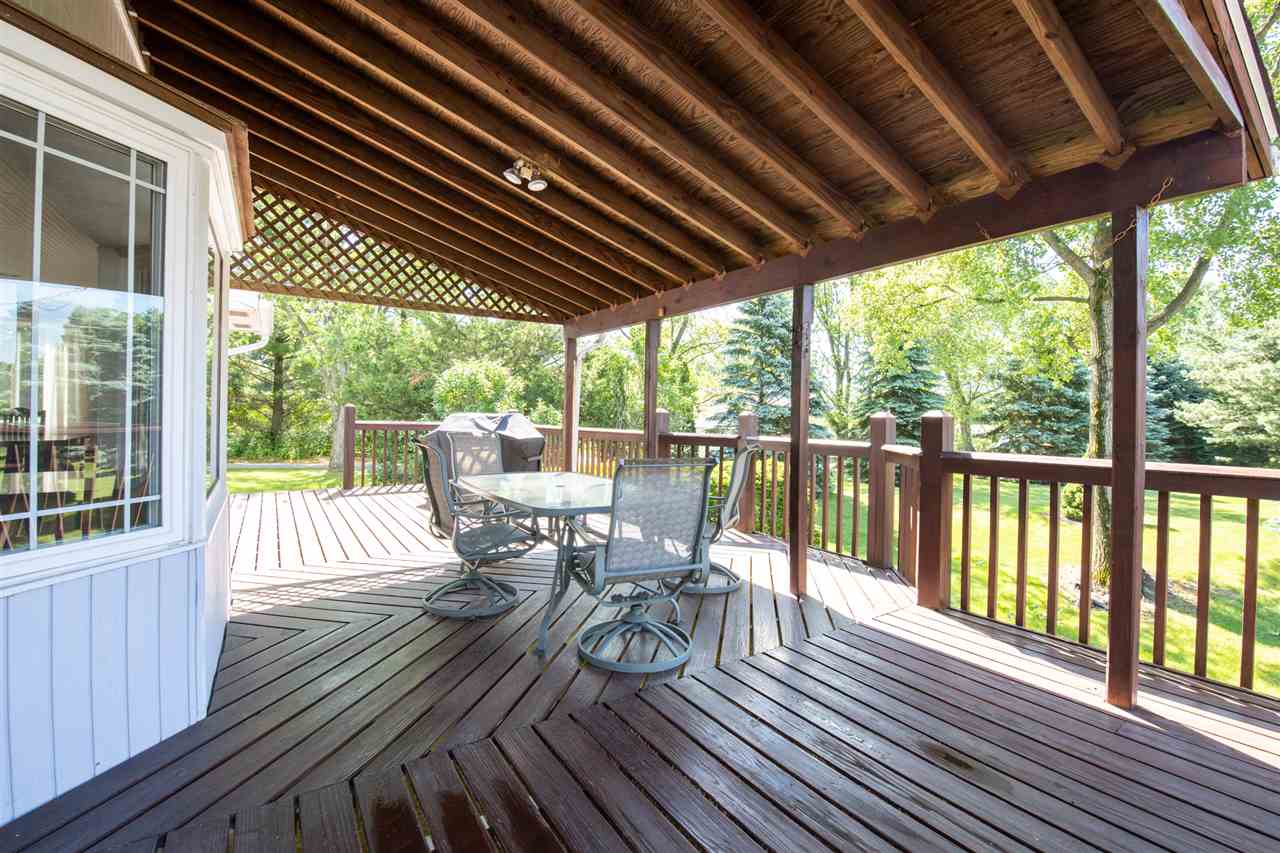 7627 East Rockton Road Roscoe, IL 61073 - Photo 31 of 39 Gallery Image 31