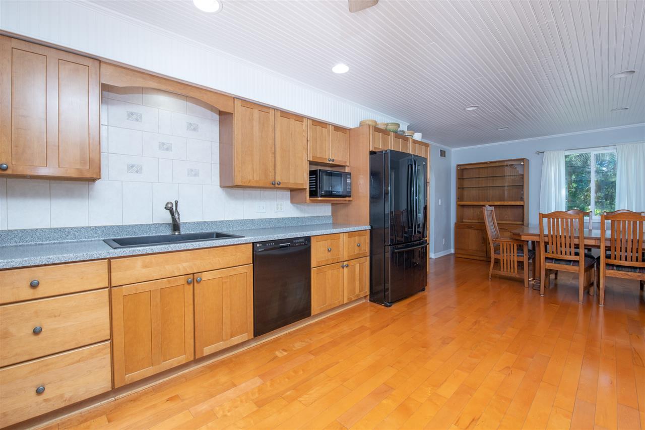 7627 East Rockton Road Roscoe, IL 61073 - Photo 7 of 39 Gallery Image 7