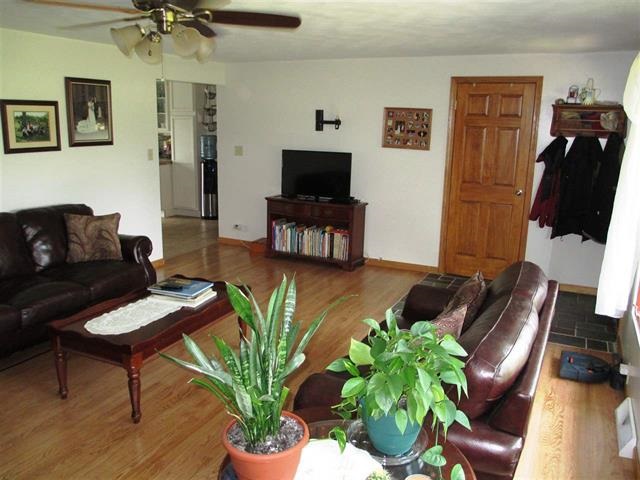 14436 Pierce Road Bremen, IN 46506 - Photo 4 of 29