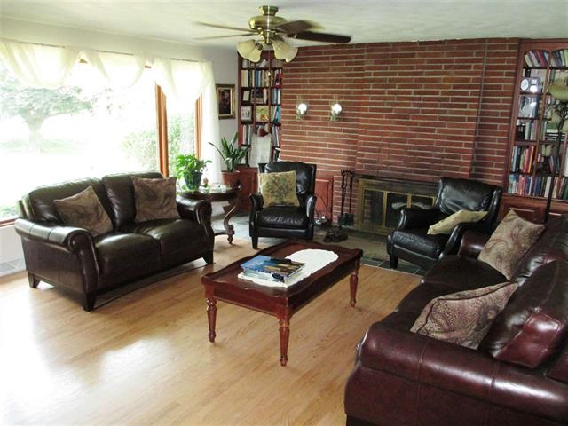 14436 Pierce Road Bremen, IN 46506 - Photo 5 of 29