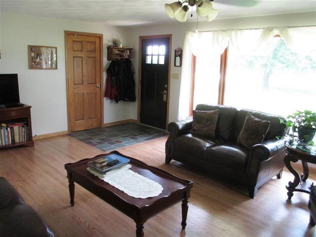 14436 Pierce Road Bremen, IN 46506 - Photo 6 of 29