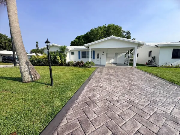 $2,250 | 310 Leisure Boulevard, Pompano Beach, FL 33064