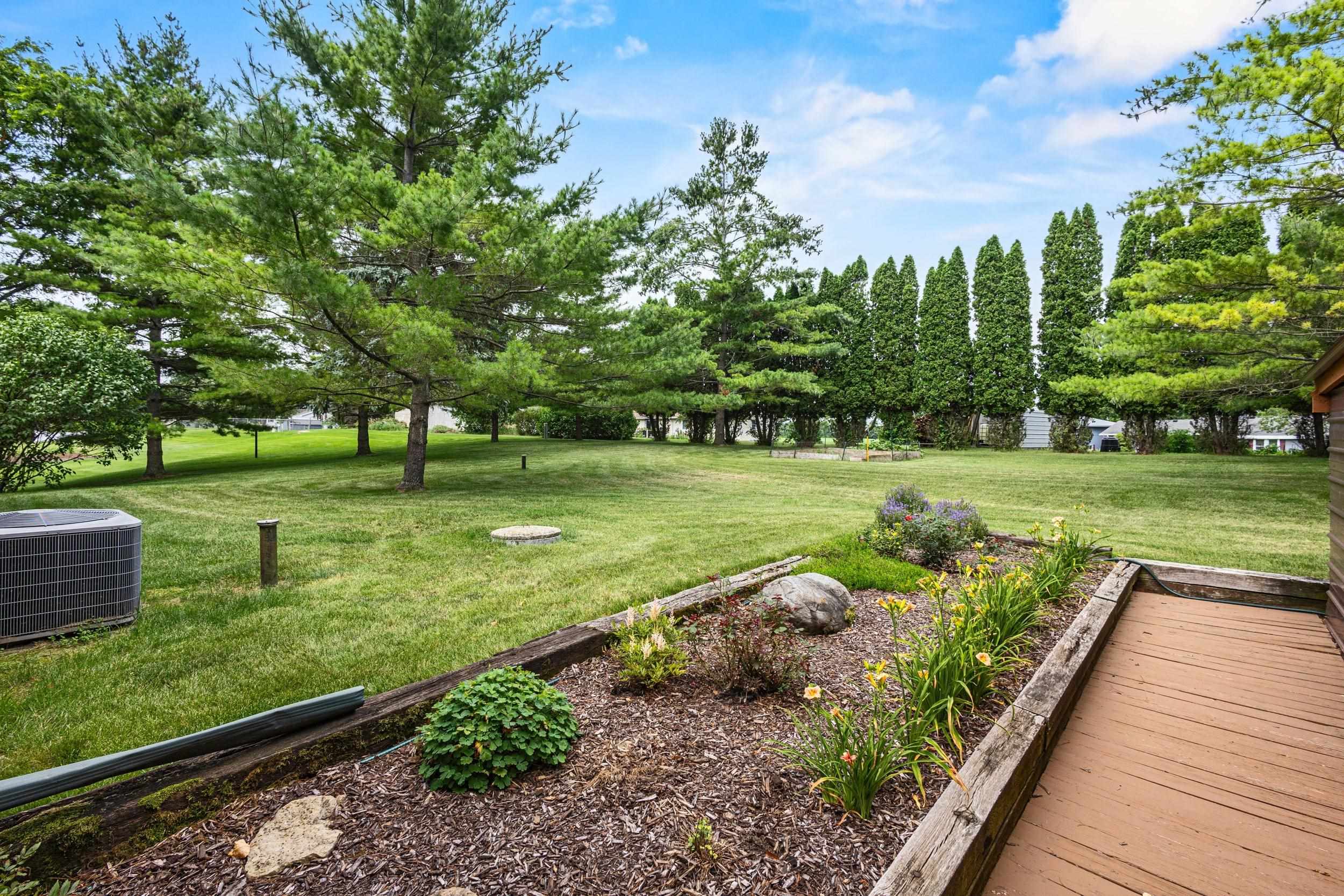2555 Brown Deer Road Stoughton, WI 53589 - Photo 38 of 41