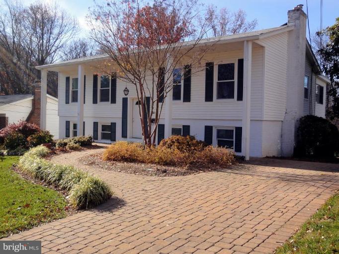 3611 Colony Road Fairfax, VA 22030 - Photo 3 of 24 Exterior #3