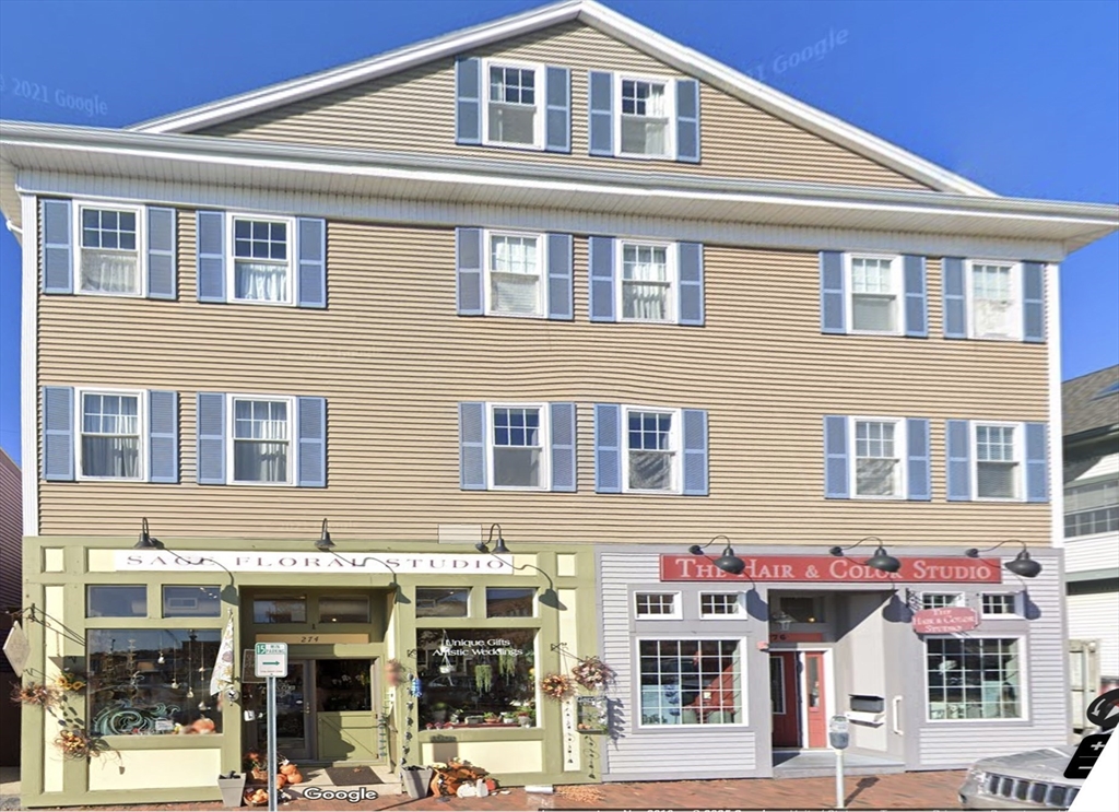 274 Main Street, Unit 5 Gloucester, MA 01930 - Photo 1 of 17 a front view of an apartment