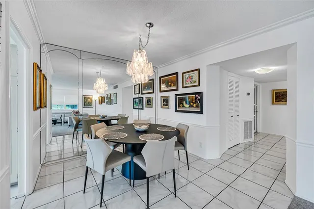 a view of a livingroom with the furniture