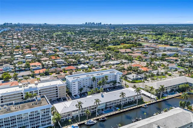 $439,000 | 3050 Northeast 47th Court, Unit 201, Fort Lauderdale, FL 33308
