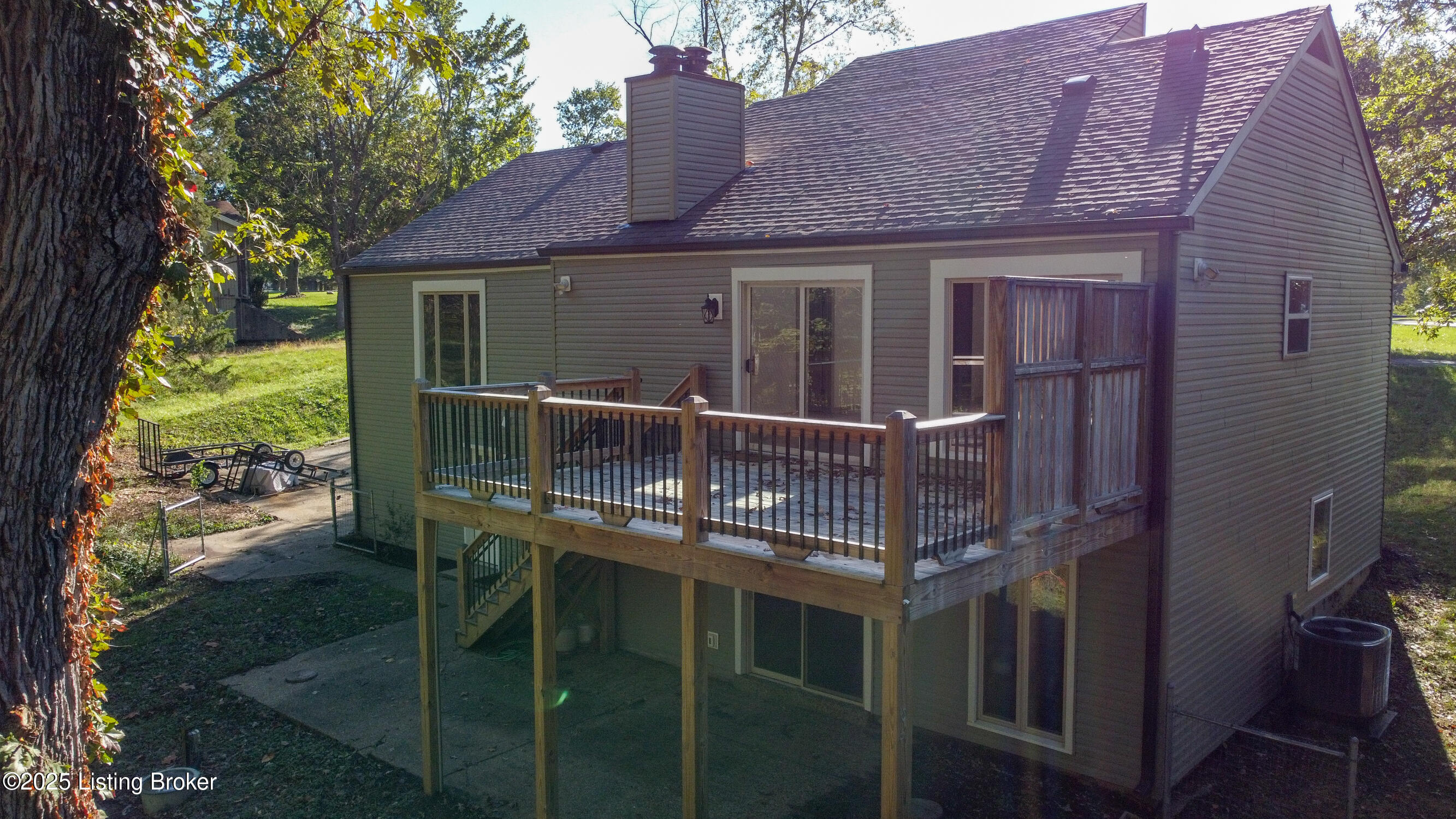 3811 Briar Ridge Road La Grange, KY 40031 - Photo 19 of 24 Back Deck 2